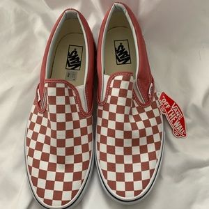 NEW IN BOX Vans Checkered Slip-Ons